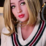 Lola Delicia WM Doll 166cm bonnet C 10
