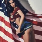 Evalia Sex Doll 163 cm IronTech en tenue sportive USA, pose dynamique, cheveux longs.