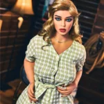Lunala Sex Doll 156 cm IronTech Doll TPE en robe à carreaux, debout dans une pièce chaleureuse.