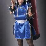 Poupée Lylia Sex Doll 158 cm IronTech en tenue cosplay bleue, position de combat.