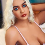 Nimaya Sex Doll 156 cm IronTech Doll TPE en bustier violet, cheveux blonds ondulés.